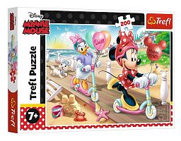 Trefl puzzle 200 pieces: Minnie on the beach