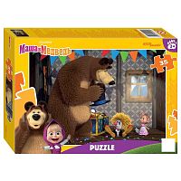 Step puzzle 35 pieces: Masha and the Bear