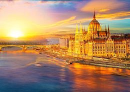 Enjoy 1000 pieces puzzle: Hungarian Parliament at Sunset, Budapest