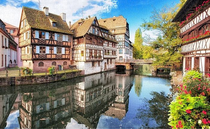 Puzzle Pintoo 1000 pieces: the Canals of Strasbourg Н1597